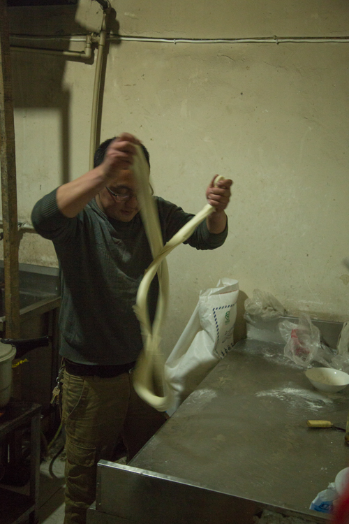 Noodle action, Qumarleg