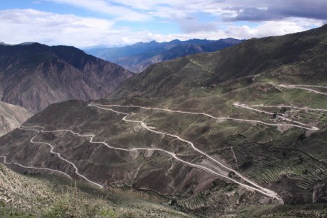 The Yela Shan Pass, Tibet © Jo James